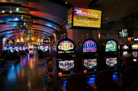 slots at motor city casino